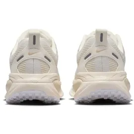 Nike Vomero 18 Damen Beige/Weiß 41
