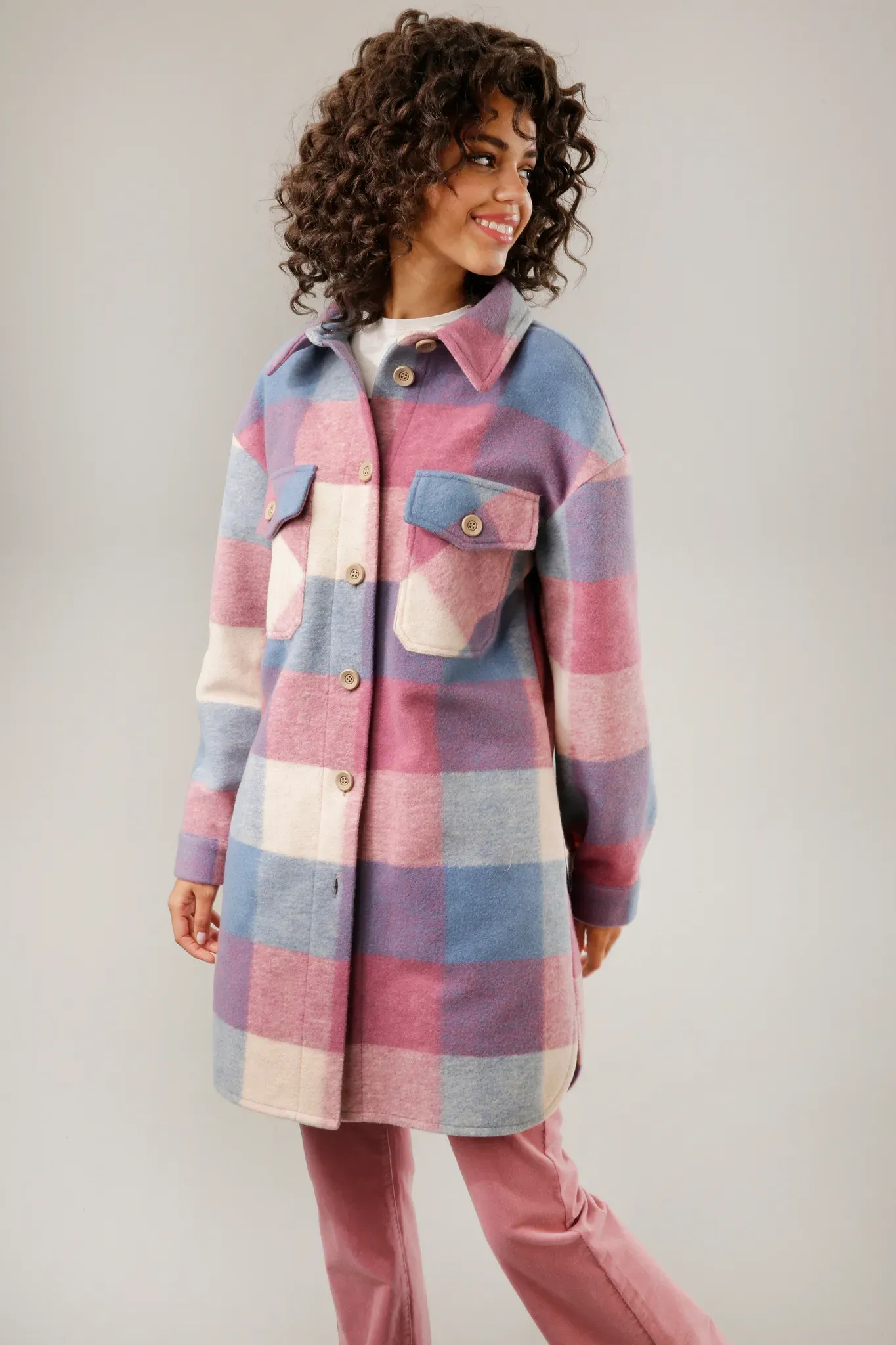 Fleecejacke ANISTON CASUAL, Damen, Gr. 32/34, bunt (beere, blau, lila, rosa, hellblau, sand), Fleece, Web, Obermaterial: 100% Polyester, gemustert, kariert, lässig geschnitten kniefrei, 1-Knopf-Manschette, Jacken Fleecejacke, im Karo-Dessin
