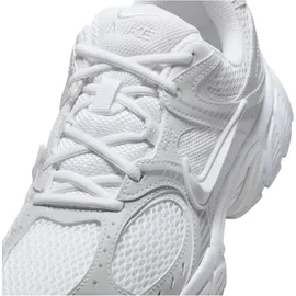 Nike V5 RNR Herren White/White/Black/Metallic Silver 40,5