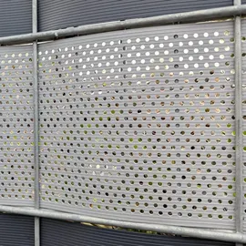 zaunzu® Sichtschutzstreifen Rille Gelocht 26 m Steingrau PP