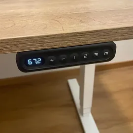 assmann büromöbel ASSMANN Elektrisch höhenverstellbarer Kinderschreibtisch JUNIOR Curved Sichtbeton Anthrazit Weiß, Memoryfunktion, Kollisionsschutz, - Grau/Weiß
