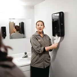 TORK Papierhandtücher 2-lagig 2100 Tücher