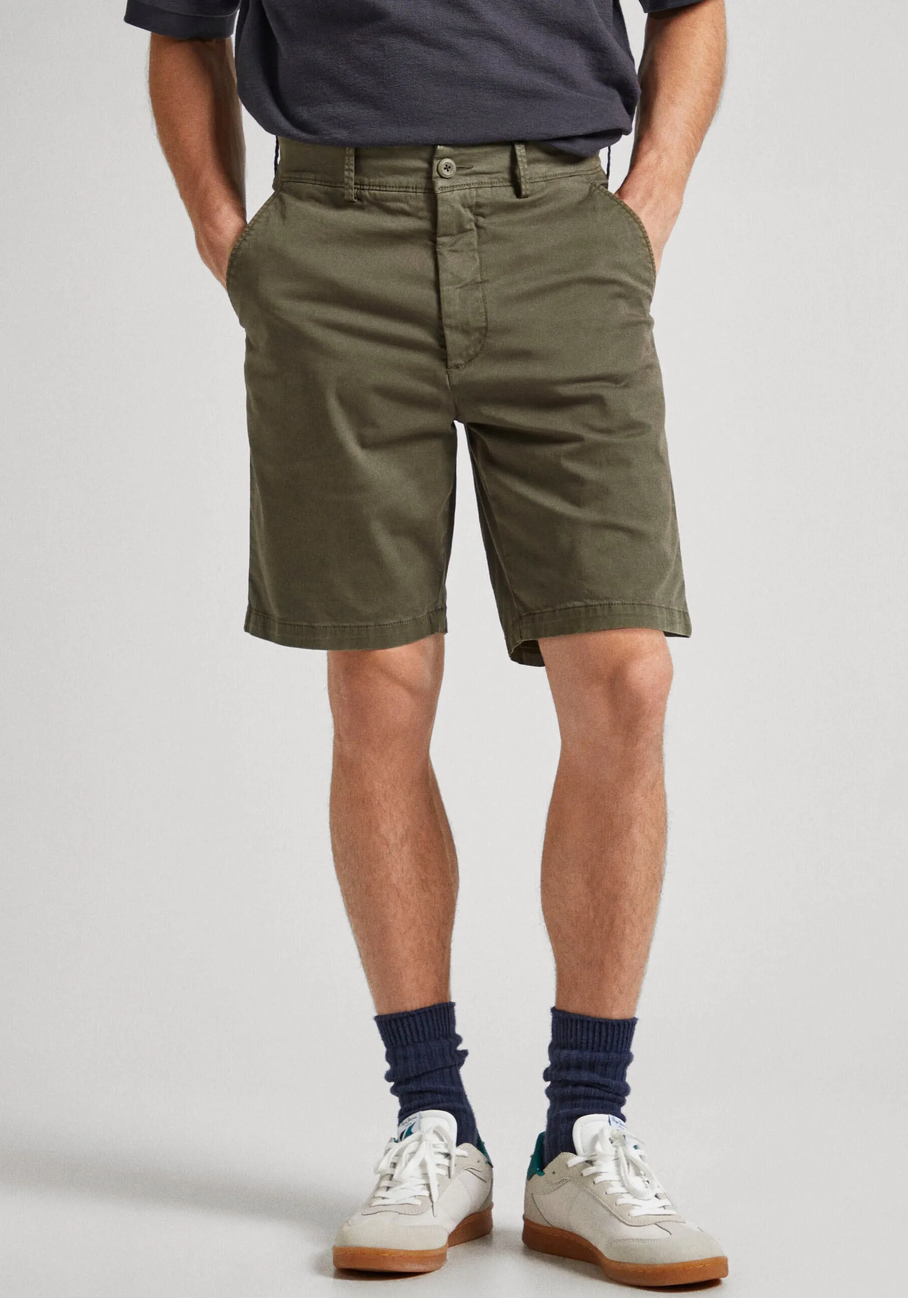 Pepe Jeans Shorts, mit Markenlabel Pepe Jeans militargreen 32