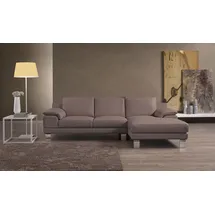 Egoitaliano "Shakira, Design & Sitzkomfort auf hohem Niveau, Breite 236cm, L-Form", mit Recamiere, L-Form, edle Füße grün