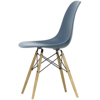Vitra - Eames Plastic Side Chair DSW, Esche honigfarben / meerblau (Filzgleiter weiß)