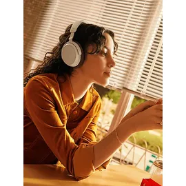 Sennheiser ACCENTUM Plus Wireless white