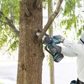 Makita DUC101RF01 inkl. 1 x 3,0 Ah Akku + Ladegerät