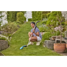 Gardena Akku-Grasschere ClassicCut Li - Strauchschere 3,6 V