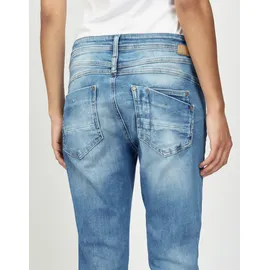 Gang Relax-fit-Jeans GANG "94AMELIE CROPPED", Damen, Gr. 33, Normalgrößen, blau (azure blau destroy), 90% Baumwolle, 4% Elasthan, 6% Polyester, unifarben, relaxed fit lang, Jeans, im 5-Pocket-Style