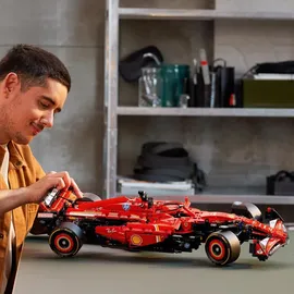 LEGO Technic Ferrari SF-24 F1 Rennauto