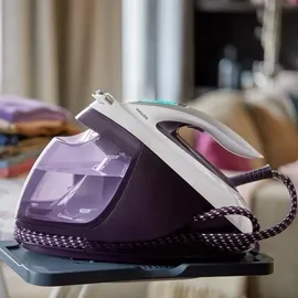 Philips PerfectCare Aqua GC9660
