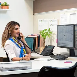 HP Poly VVX 450 - VoIP-Telefon - dreiweg Anruffunktion