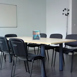 Relaxdays Prospektständer DIN A5, 10er Set, Acryl, Prospekthalter für Tisch & Wand, HBT: 20 x 17,5 x 8,5 cm, transparent