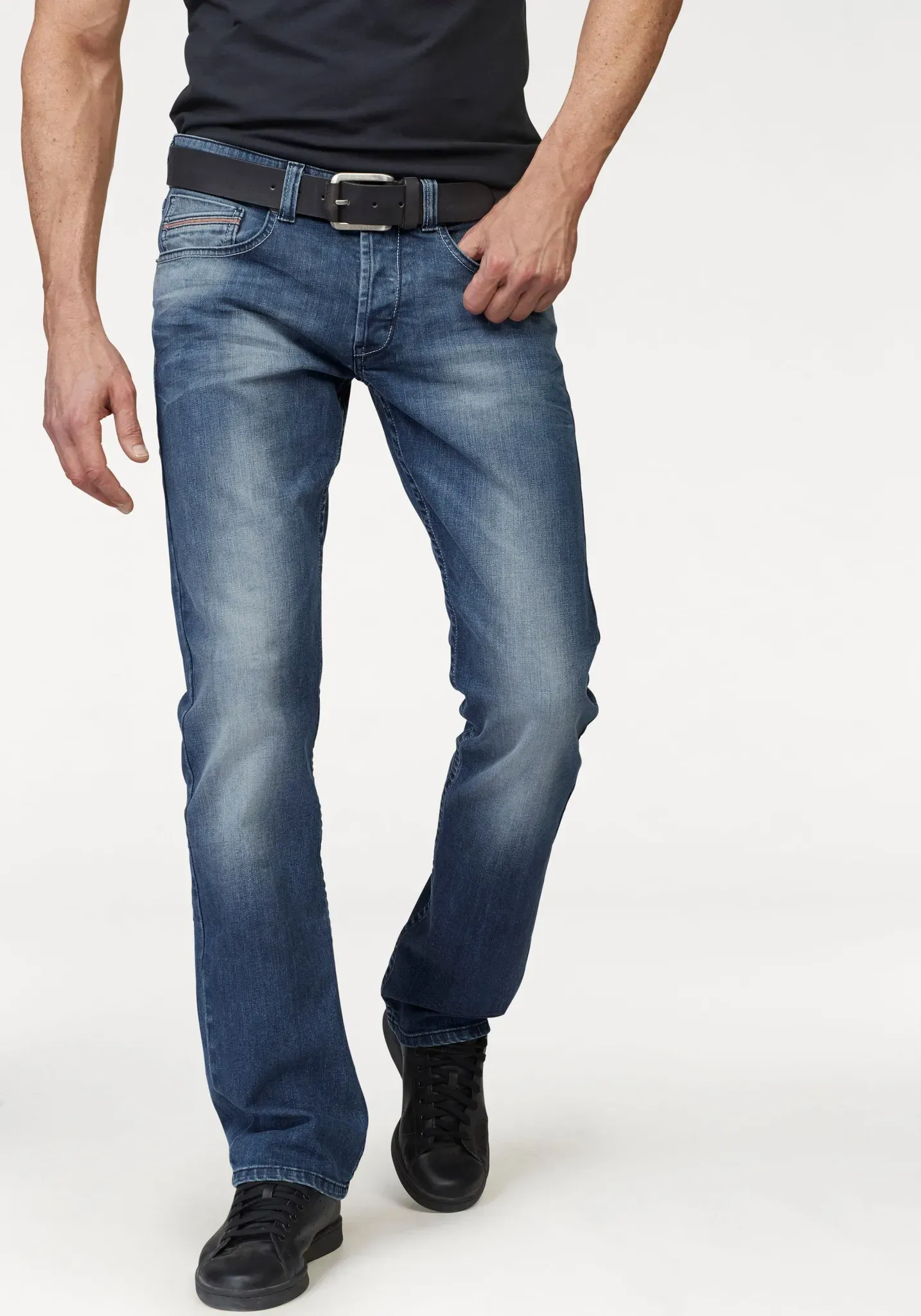 Straight-Jeans BRUNO BANANI 