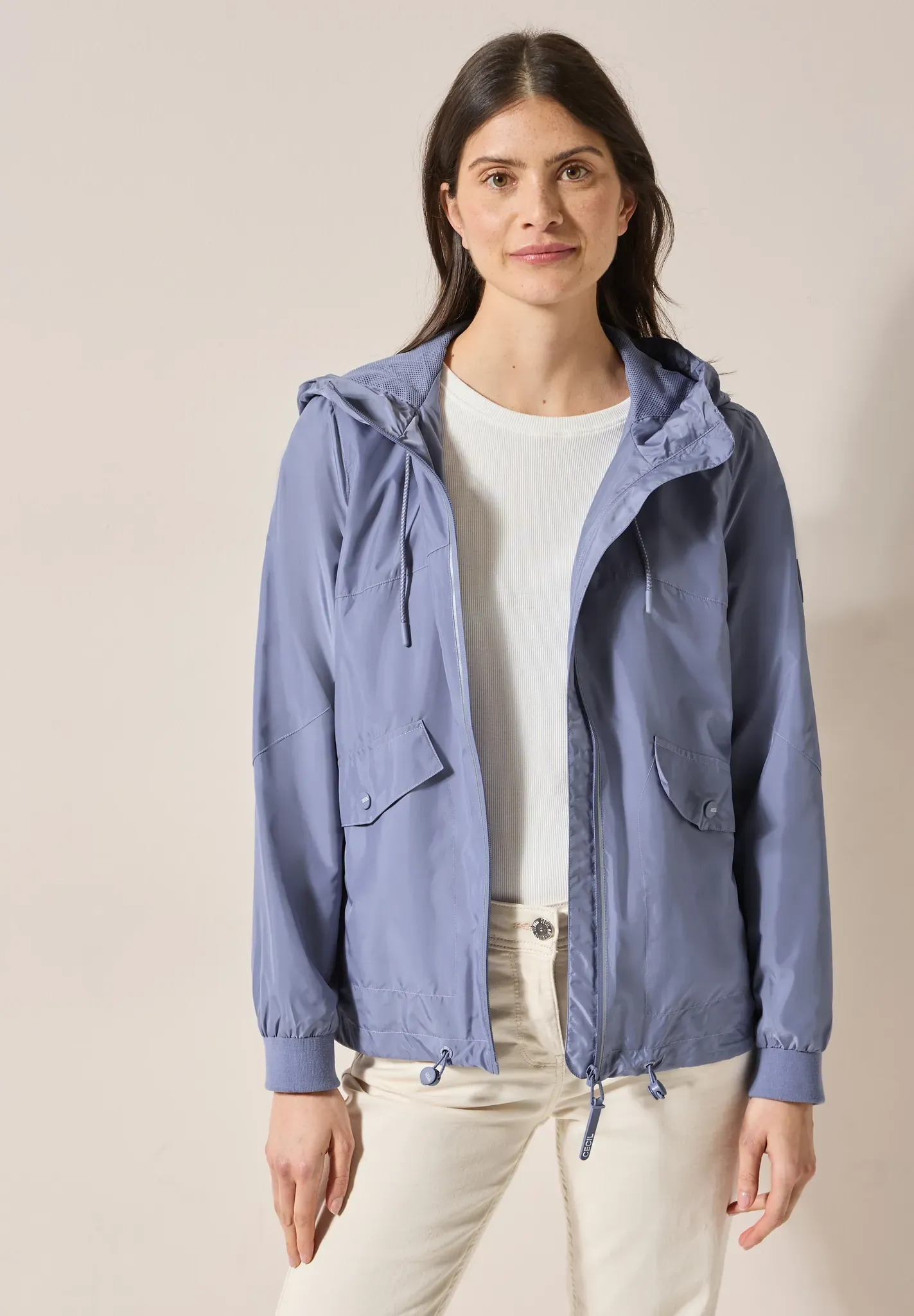 Windbreaker CECIL, Damen, Gr. XXL (46), blau (lavender haze), Stoff, Obermaterial: 100% Polyester. Futter: 100% Polyester, unifarben, gerade normal, ohne Ausschnitt, Bündchen, Jacken Windbreaker, mit Kapuze mit Tunnelzugband