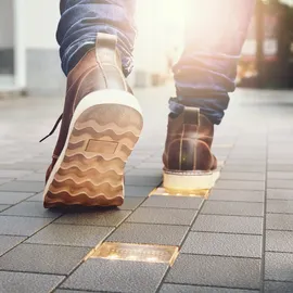 ledscom.de 10er-Set LED Pflasterstein CUS Bodenleuchte für außen, warm-weiß, 230V, 8x5cm