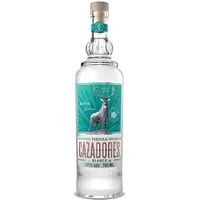 CAZADORES Tequila Blanco, 40% Alkoholgehalt, 70cl / 700ml, Doppelt Destillierter Alkohol aus 100% Blauer Weber-Agave