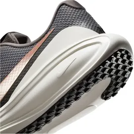 Nike Revolution 8 Sneaker, Multicolor, 42 EU