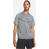 Nike Dri-FIT ADV TechKnit Ultra kurzarm Laufshirt Herren 010 black/smoke grey/reflective silv S