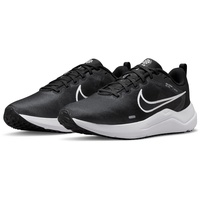 Nike Downshifter 12 Damen black/smoke grey/pure platinum/white 38
