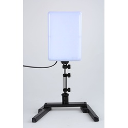 CN-T96 Table-Top Leuchte