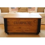 Uncle Joe ́s Couchtisch XL Champagne, im Truhen-Design braun