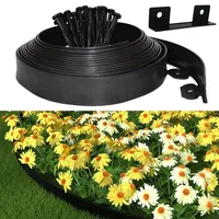 Flexible Rasenkante Kunststoff, Rasenkanten aus Kunststoff 5cm x 10m, Inklusive 30 Ankerspitzen und 1 Verbinder, mit einem Paar Handschuhe, Gartenzaun decorativ (Schwarz, 5cmx10m)