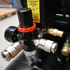 Trutzholm Flüster Kompressor 100L 62 dB 4500W 738L/min