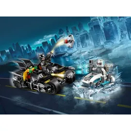 LEGO DC Comics Super Heroes Batcycle-Duell mit Mr. Freeze 76118
