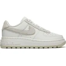 Nike DD9605-100 Sportschuh Männlich