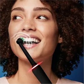 Oral-B Pro 3 3000 CrossAction schwarz + Aufsteckbürste