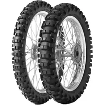 Dunlop D952 REAR 100/100-18 59M