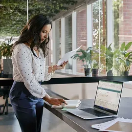 HP EliteBook 860 G9 Intel Core i5-1235U 8 GB RAM 256 GB SSD 6F6K8EA