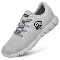 GIESSWEIN Merino Runners Men atmungsaktiv - Herren Sneaker für gesunden Gang - Bequeme leichte Arbeitsschuhe, ideal für Pflegeberufe - Freizeitschuhe - 42 EU