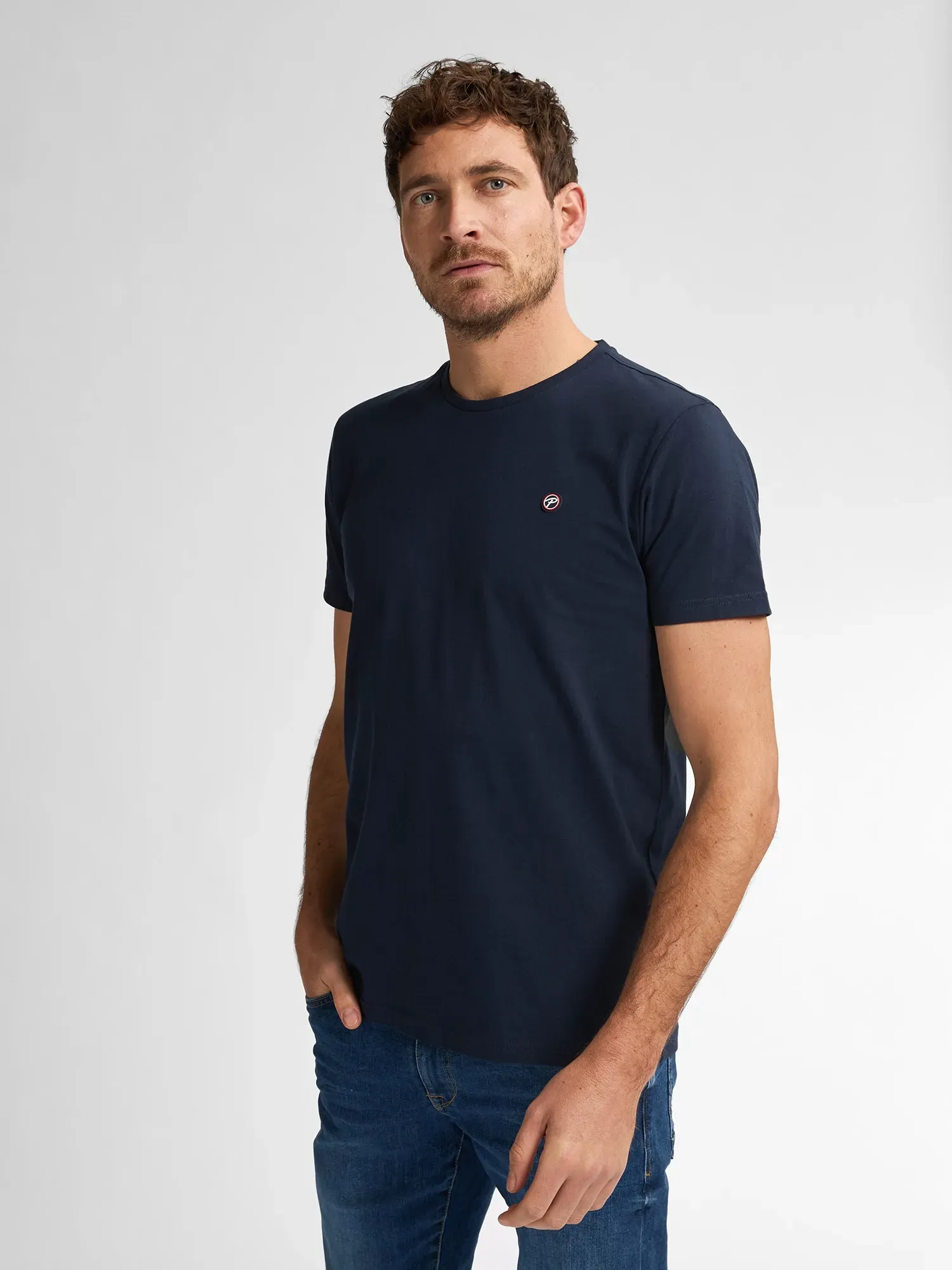 Rundhalsshirt PETROL INDUSTRIES, Herren, Gr. XXL, blau (navy blau), Jersey, Obermaterial: 100% Baumwolle, unifarben, regular fit taillenbedeckt, Rundhals, gerader Abschluss, Shirts Rundhalsshirt, mit Logo Stickerei