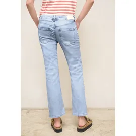 street one studio Mid Waist Kick Flare Jeans in ultrableached wash | Gr.: W27/L28