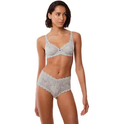 Slip TRIUMPH "Amourette Maxi", Damen, Gr. 42, silent grau, Microtouch, Spitze, Obermaterial: 83% Polyamid, 17% Elasthan. Spitze: 77% Polyamid, 23% Elasthan, unifarben, Unterhosen, Strech-Spitze