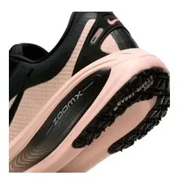 Nike Vomero 18 Damen Black / Crimson Tint 37,5