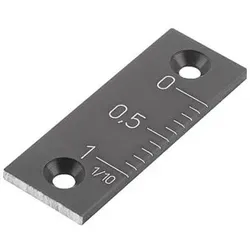 NONIUS BEFESTIGUNGSBOHRUNGEN, VERTIKAL 40X15X2, ALUMINIUM SCHWARZ ELOXIERT, NULLPUNKT OBEN, SKALIERUNG RECHTS
