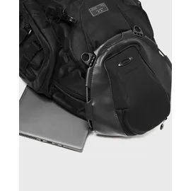 OAKLEY Kitchen Sink Rucksack Schwarz