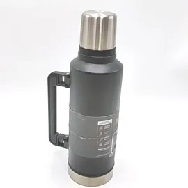 Stanley Classic Legendary Bottle 2 QT matte black pebble 1,9 l