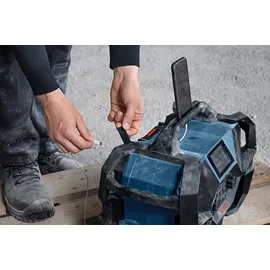Bosch Professional GPB 18VH-6 SRC Baustellenradio solo