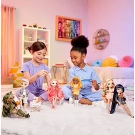 MGA Entertainment Rainbow High Aidan Russel Junge Puppe
