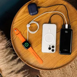 FIXED Powerbank 10000mAh, 22.5W USB-C PD, 2x USB-A mit LCD-Display, Fixed Zen2, Schwarz