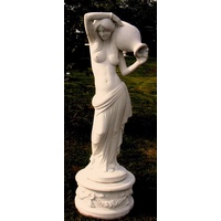 Casa Padrino Jugendstil Wasserspeier Skulptur Frau mit Krug Weißgrau 44 x 33 x H. 120 cm - Gartendeko Figur