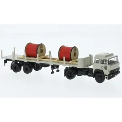 Magirus 310D 16 Rungensattel der DB mit Ladegut Modell von Brekina 1:87