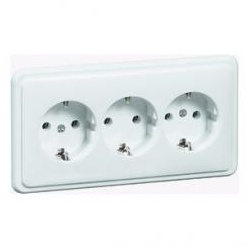 Peha Standard - Steckdose SCHUKO 3fach, reinweiß