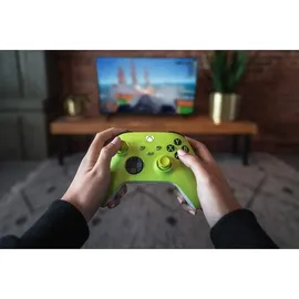 Microsoft Xbox Wireless Controller electric volt