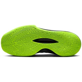 Nike Precision 6 black/sail/volt Gr. 47