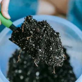 Gardenguru Perlite 125L für Pflanzen zur Bodenverbesserung Bauwesen Substrat ideal für Garten und Zimmerpflanzen
